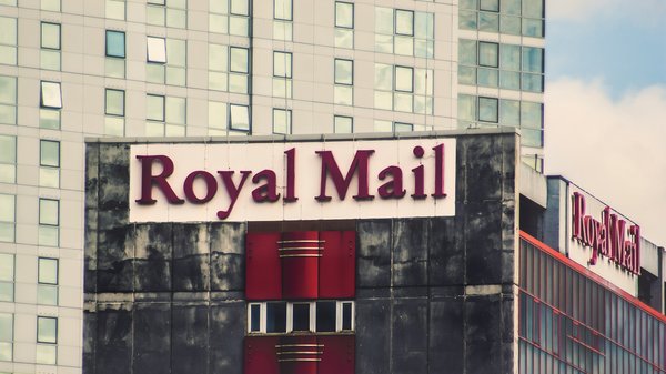 How can you participate in a guided tour of the historic Royal Mail routes in the UK?